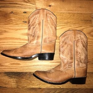 Tan smoky mountain boots cowgirl boots